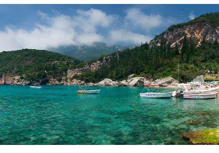 Grecia Liapades