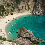 Grecia Βίλα